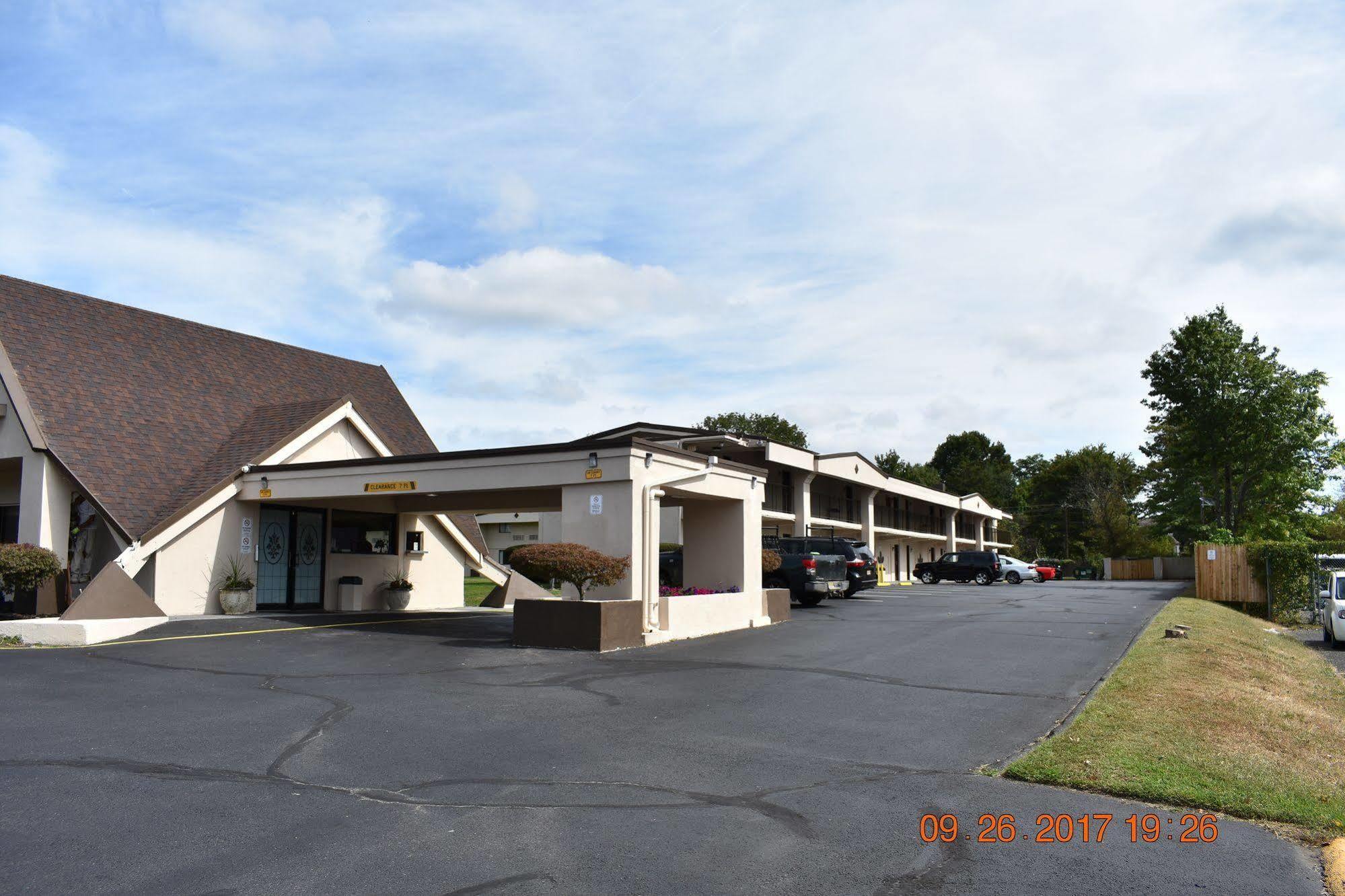 Mho Hotel Bordentown Exteriér fotografie